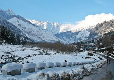 Amritsar to Manali Taxi service